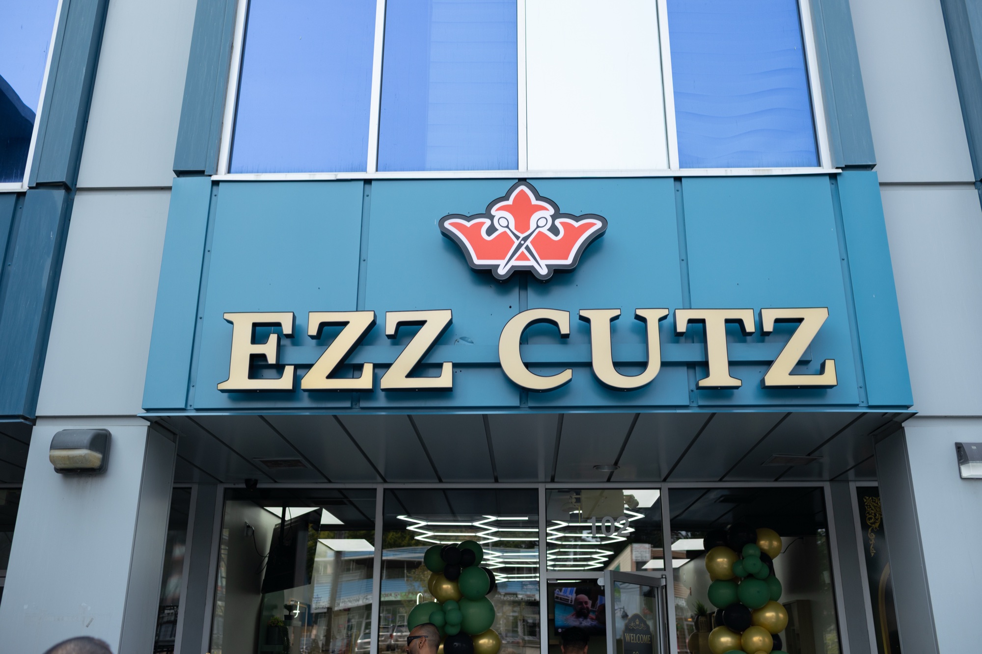 The Ezz Cutz storefront in Delta, BC